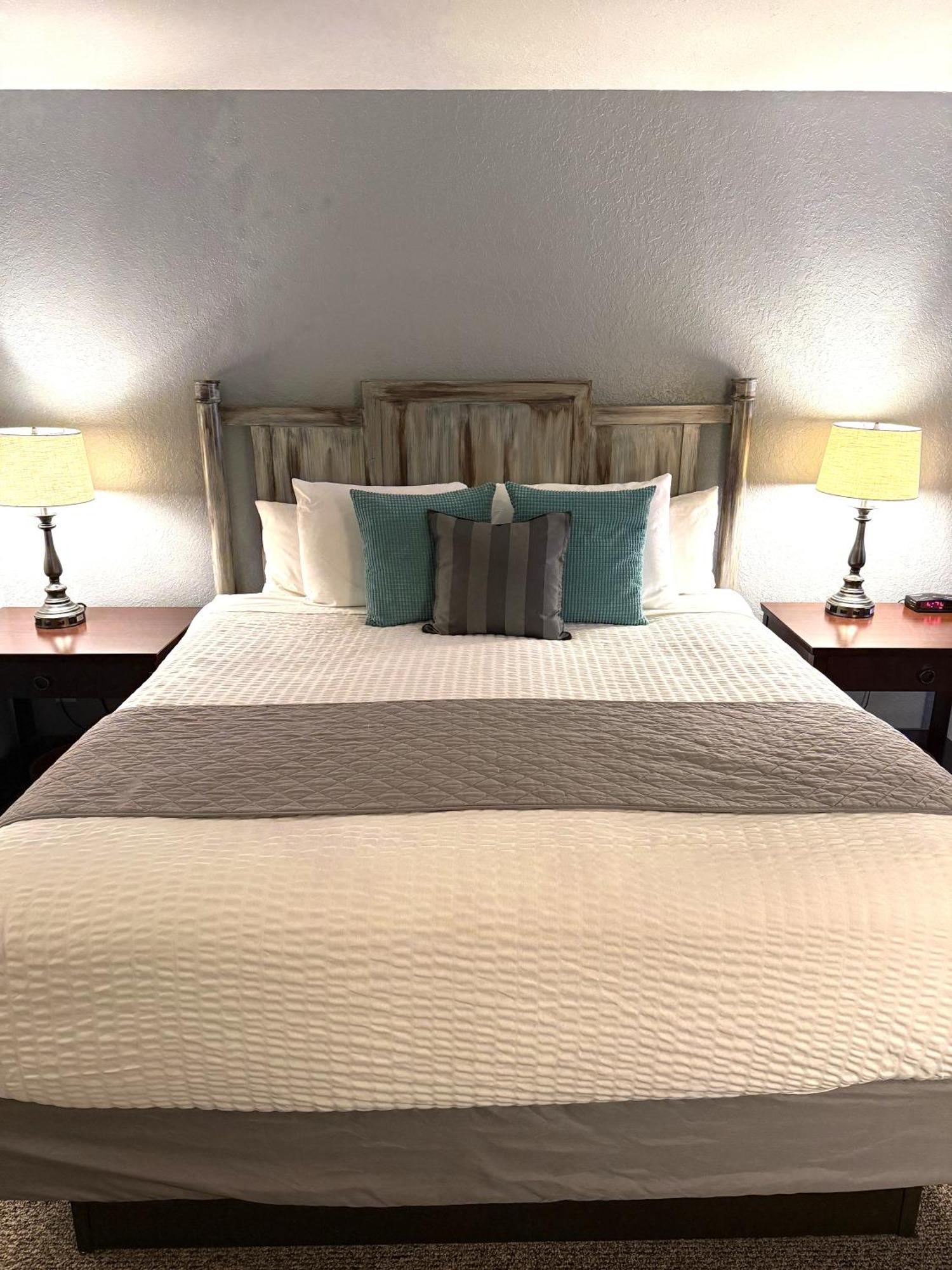 Mountain View Lodge Chelan Quarto foto